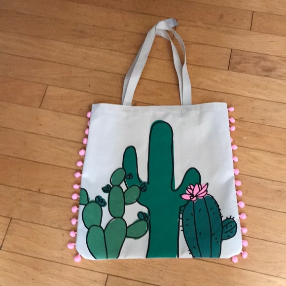 bag pom poms